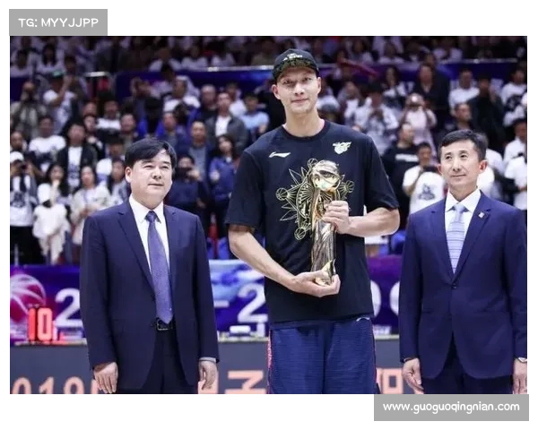09年广东击败新疆夺冠,朱芳雨场均22+6拿FMVP,巴特尔呢? 09年广东击败新疆夺冠,朱芳雨场均22+6拿FMVP,巴特尔呢?